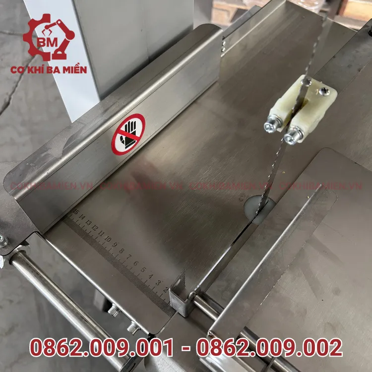 Đặc điểm của máy cưa xương thịt