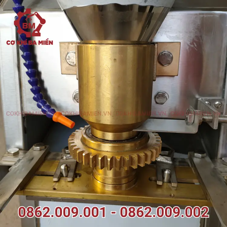 Đặc điểm của máy làm bò viên