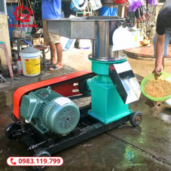 Máy ép cám viên trục đứng